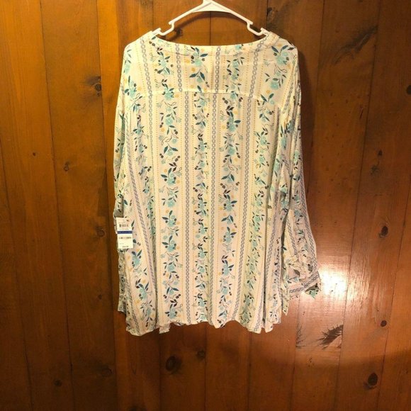 NWT Style & Co Top - Picture 2 of 4
